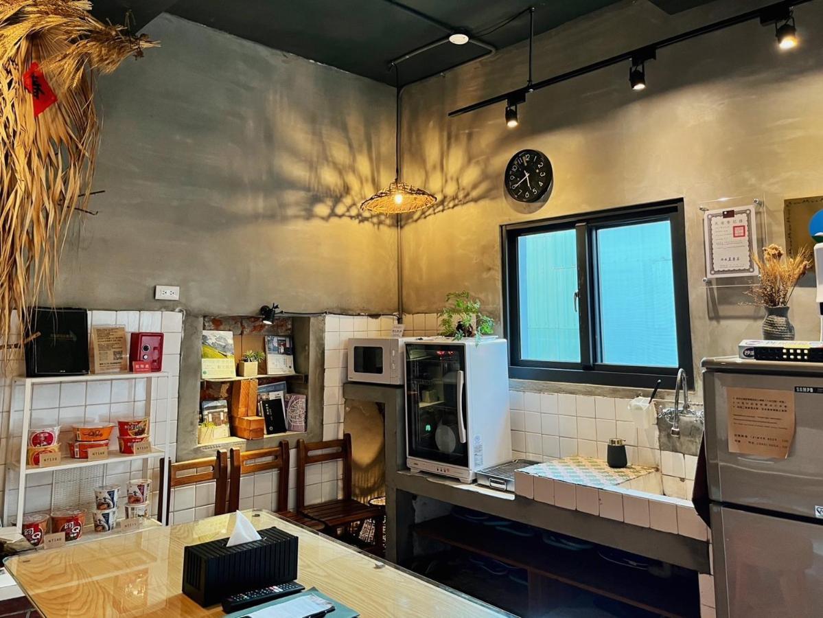 以安二館 Apartment Lukang Bagian luar foto